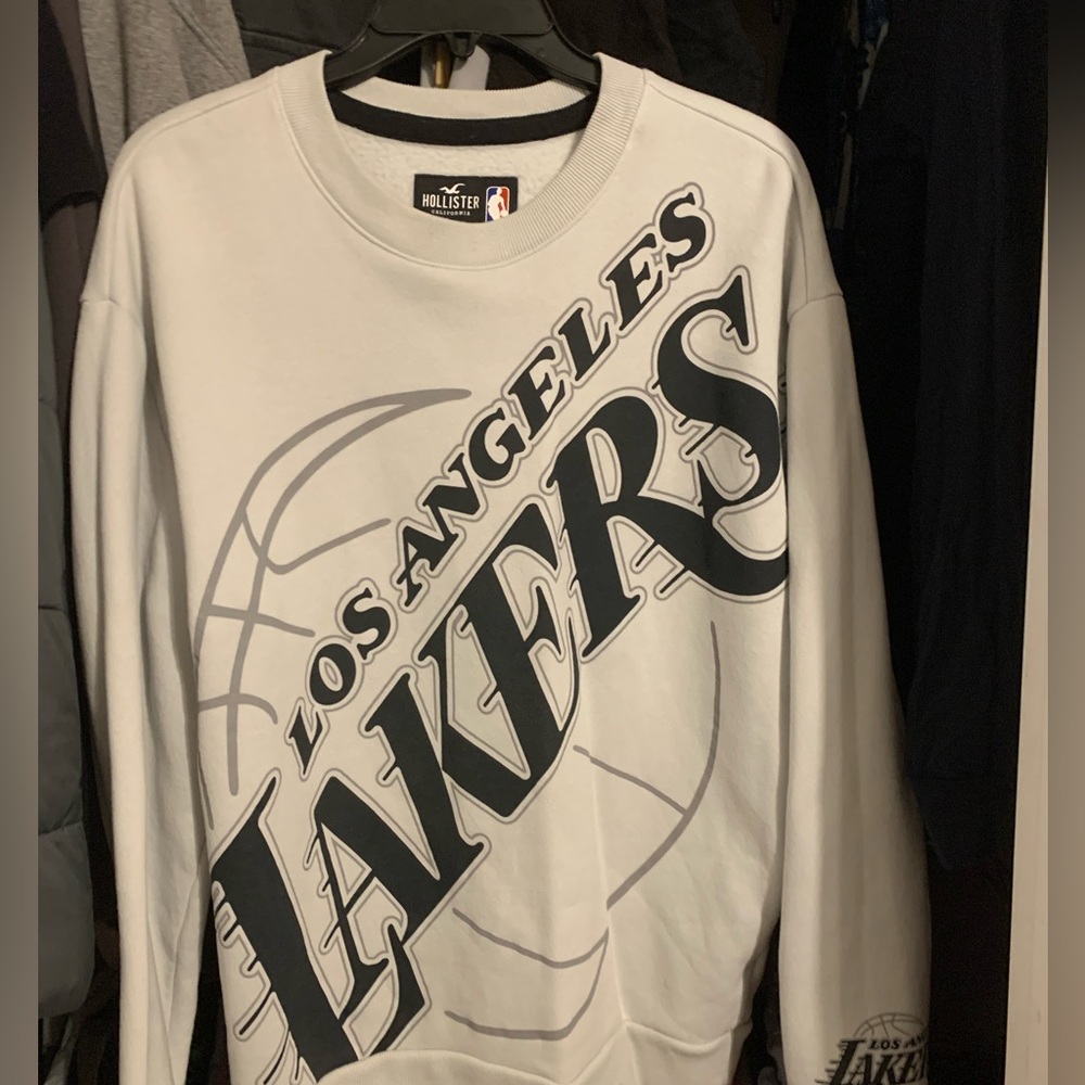 Hollister boys Los Angeles Lakers sweater